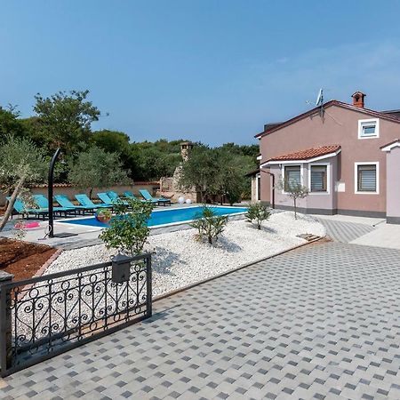 Villa Sunshine Pula Zewnętrze zdjęcie
