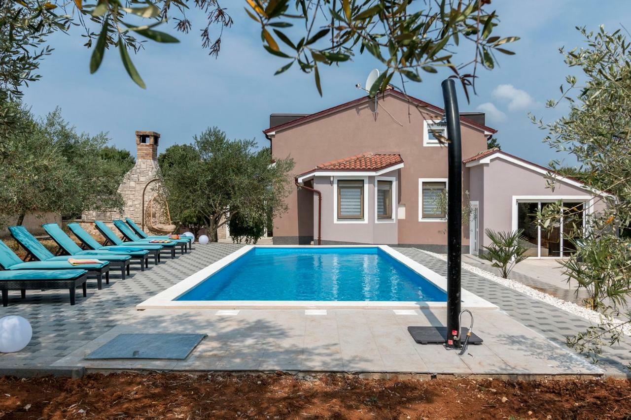 Villa Sunshine Pula Zewnętrze zdjęcie