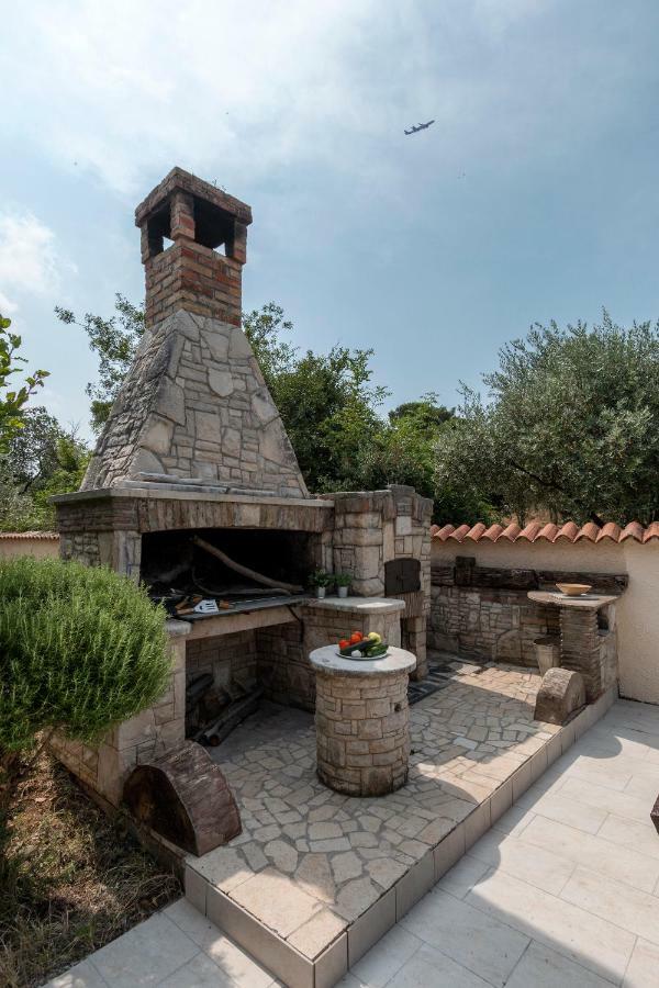 Villa Sunshine Pula Zewnętrze zdjęcie